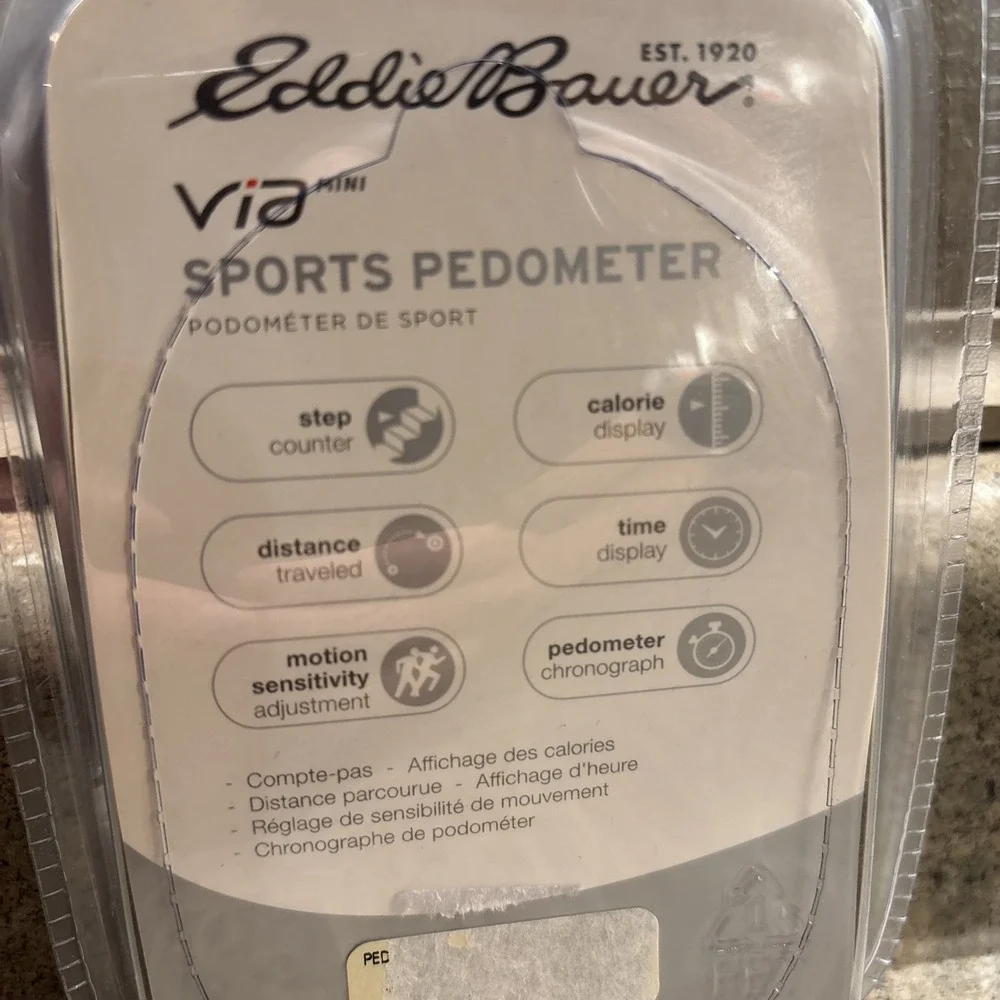 Eddie Bauer Sports Pedometer Via Mini Calorie Monitor Step & Distance Counters